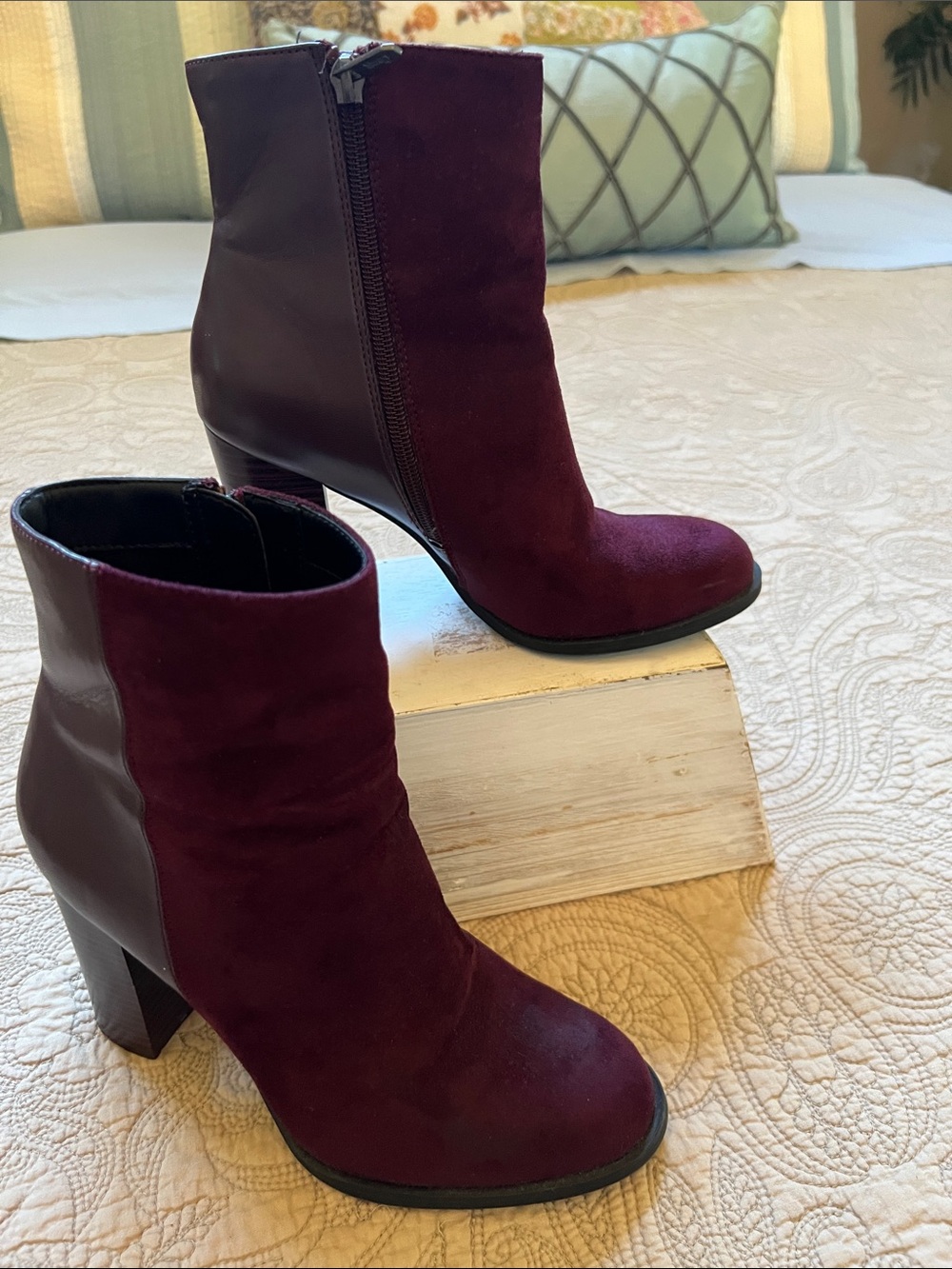 Circus by Sam Edelman Burgundy Suede & Leather Block Heel Ankle Boots